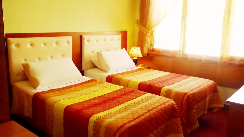 Kruja Hotel Tirana Zewnętrze zdjęcie