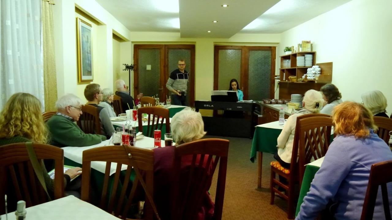 Kruja Hotel Tirana Zewnętrze zdjęcie